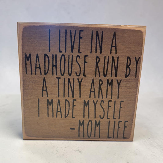 4x4 Sign- Madhouse