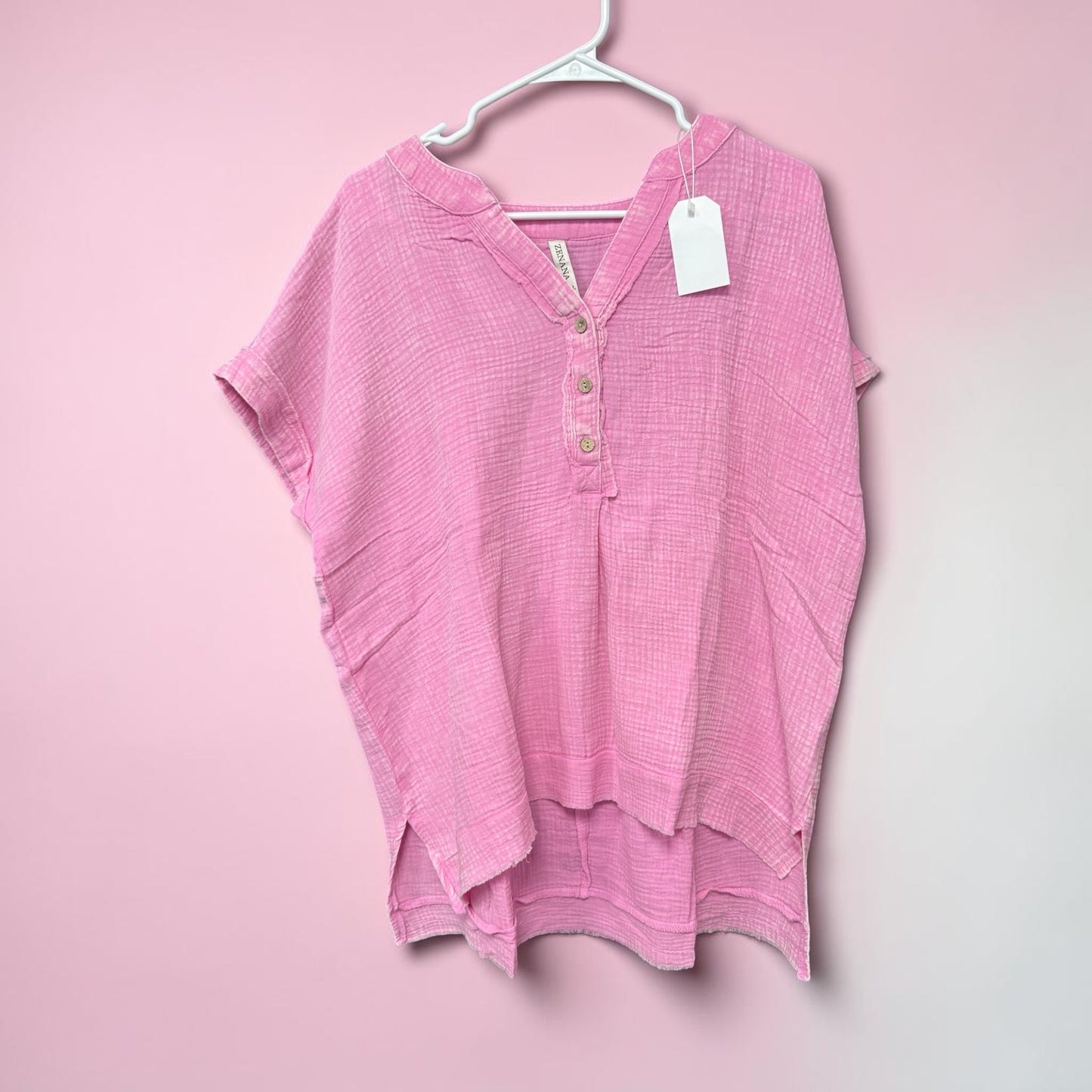 Zenana V Neck with buttons-pink