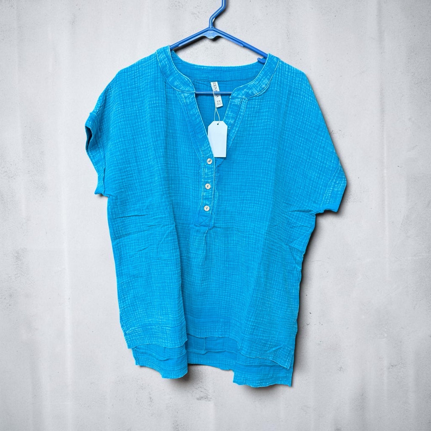 Zenana V Neck with buttons-blue